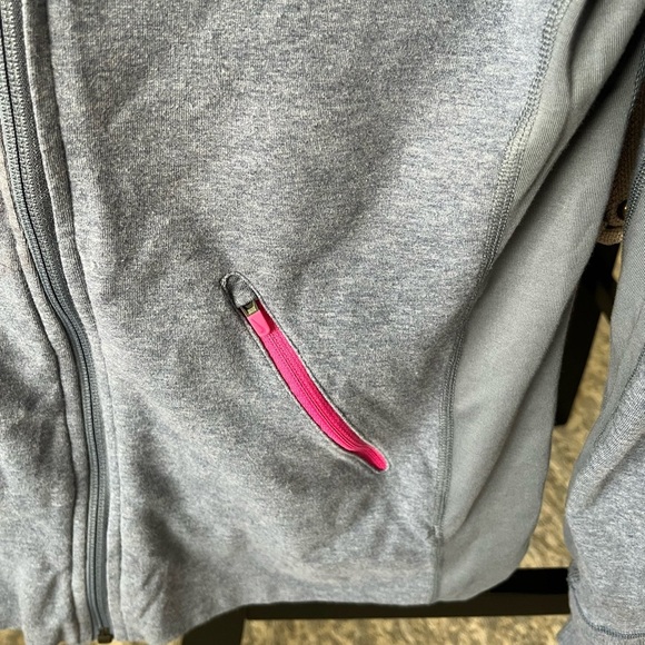 Gently Used Nike Dri-Fit Long Sleeve Pink and Gray Zip Jacket with Pockets, M - Picture 4 of 5